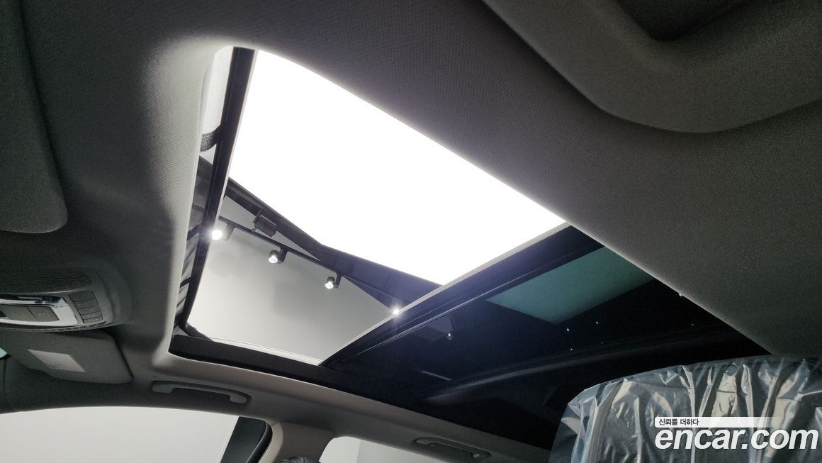 Mercedes-Benz GLE-Class 2025