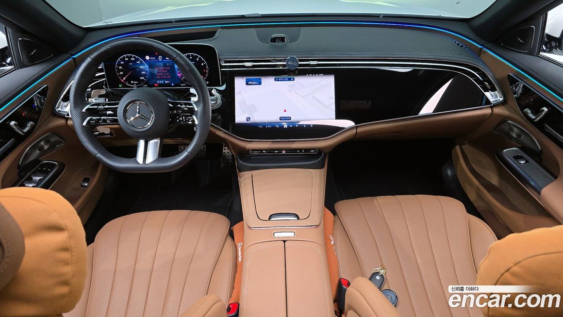 Mercedes-Benz E-Class 2025