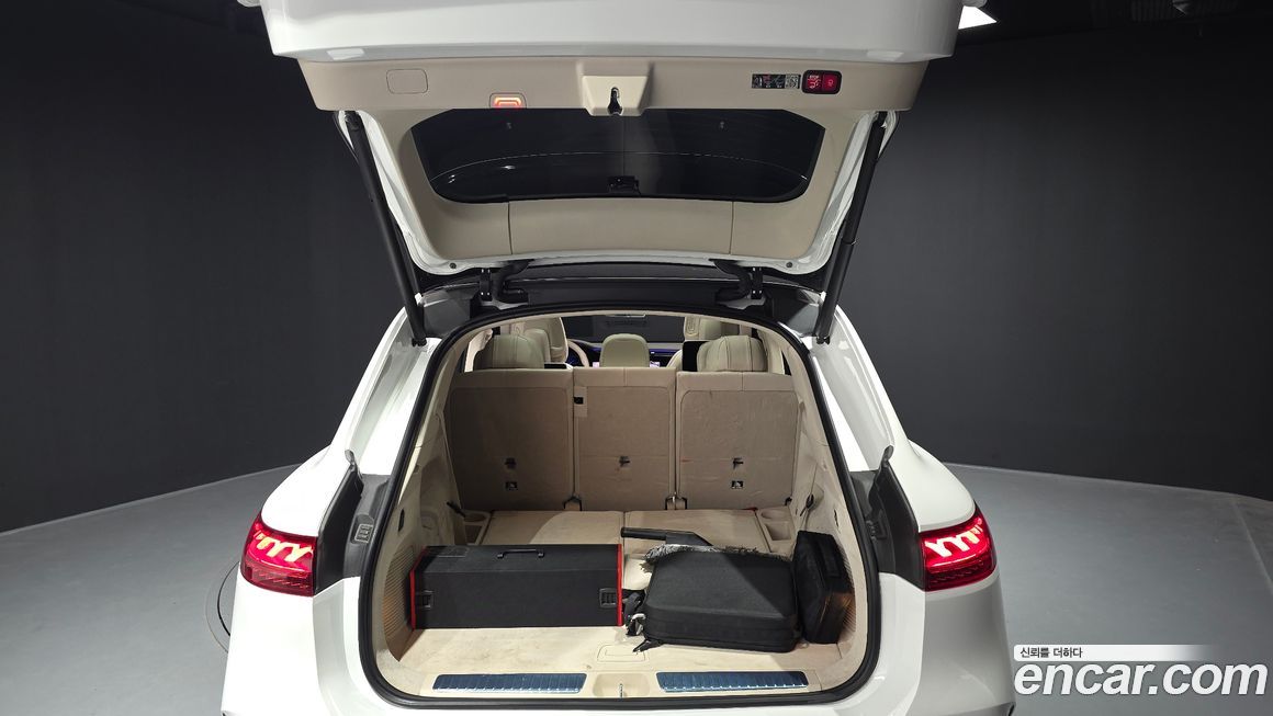 Mercedes-Benz EQS 2023