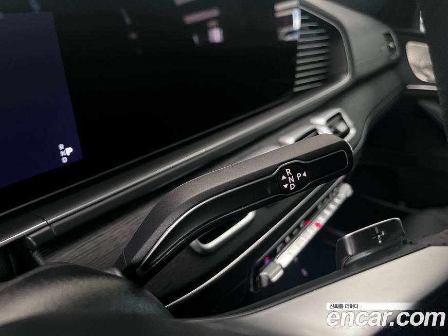 Mercedes-Benz GLS-Class 2025