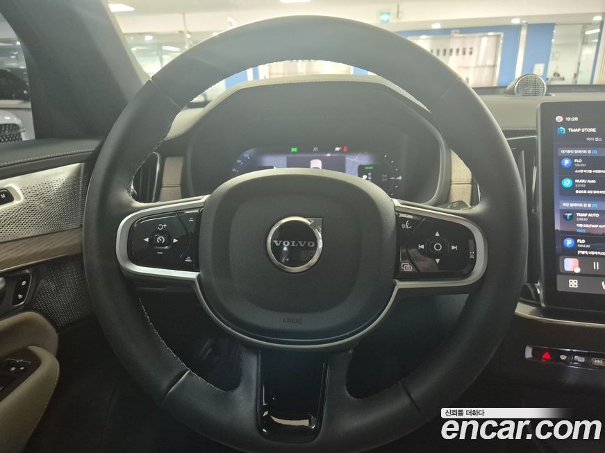 Volvo XC90 2026