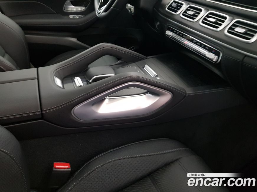 Mercedes-Benz GLE-Class 2025