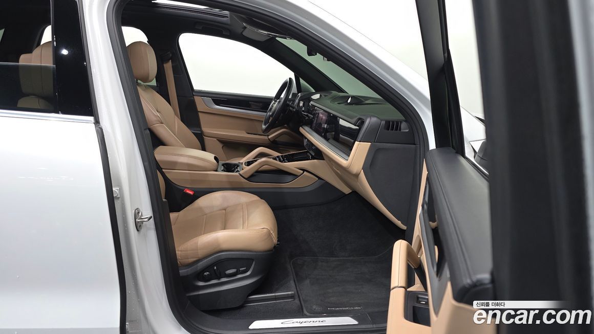 Porsche Cayenne 2024