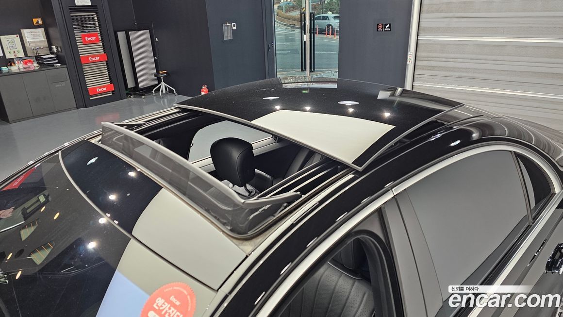 Mercedes-Benz S-Class 2022