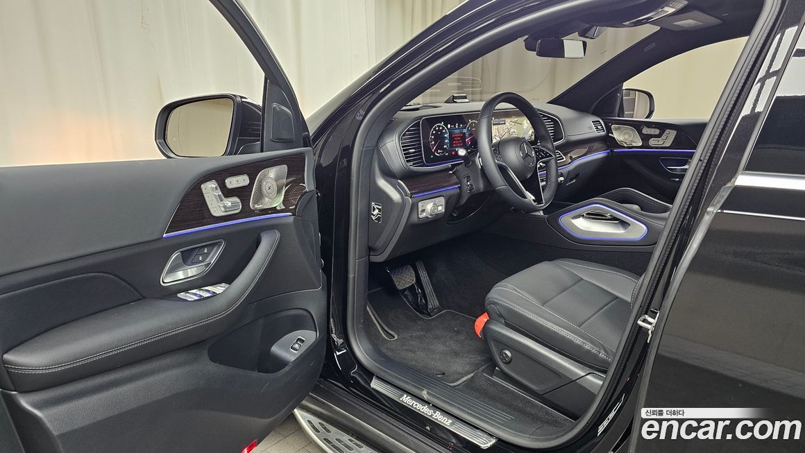 Mercedes-Benz GLE-Class 2026