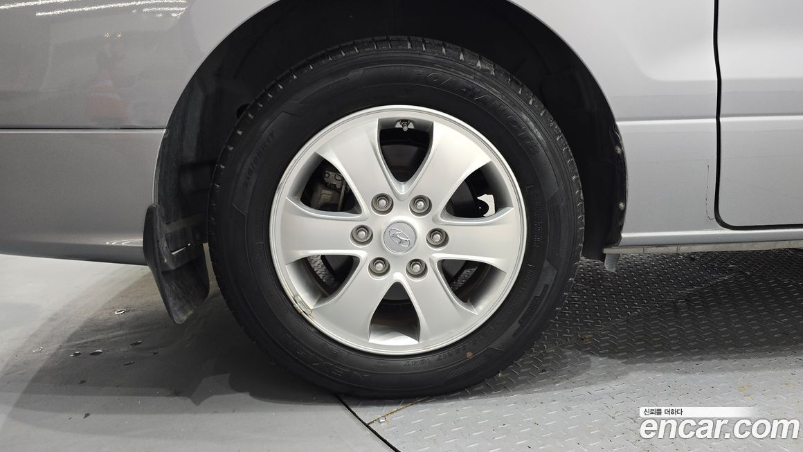 Hyundai Starex 2021