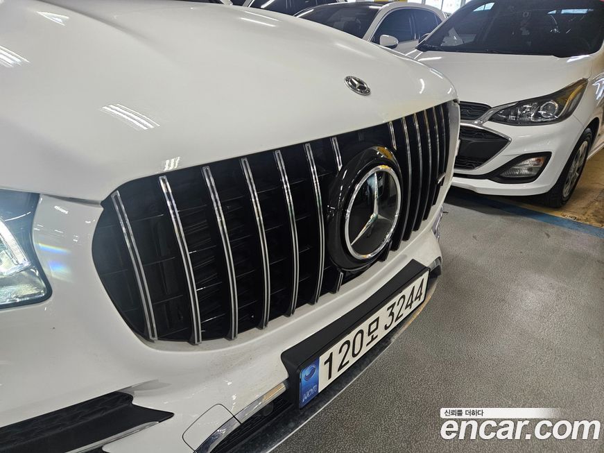 Mercedes-Benz GLS-Class 2022