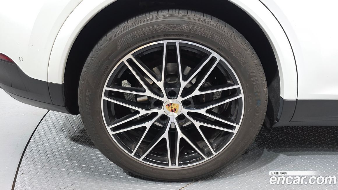 Porsche Cayenne 2024