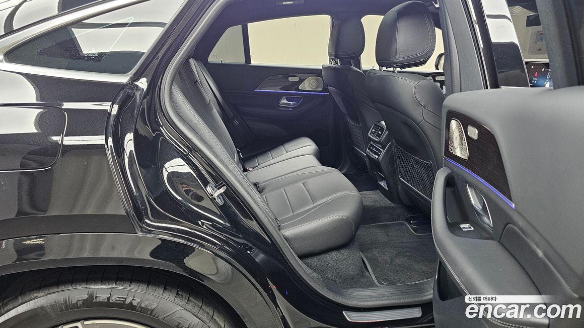 Mercedes-Benz GLE-Class 2026