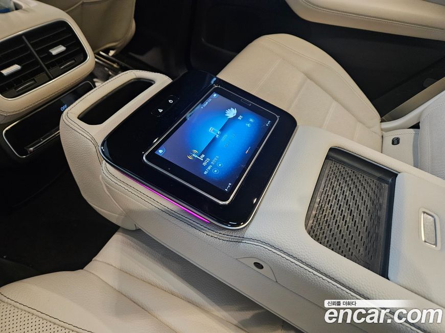 Mercedes-Benz GLS-Class 2022