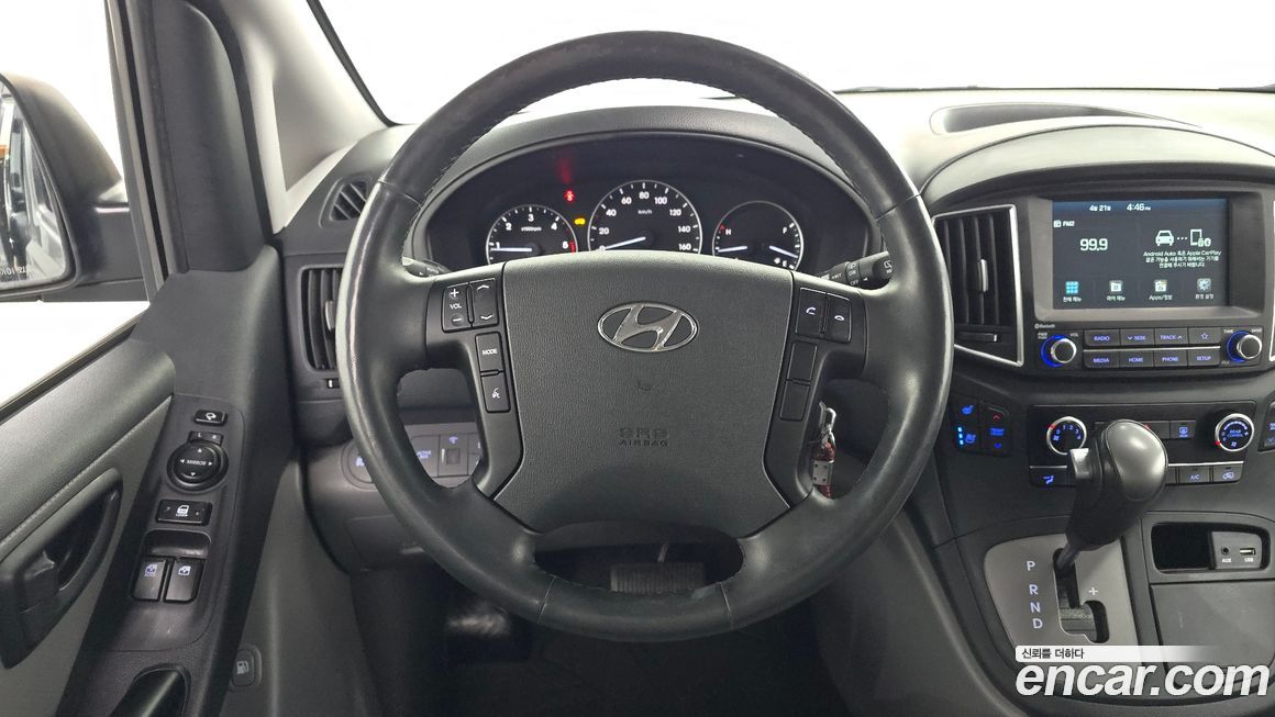 Hyundai Starex 2021