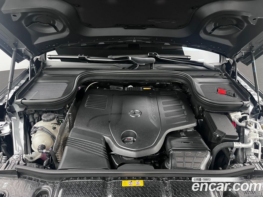 Mercedes-Benz GLS-Class 2025