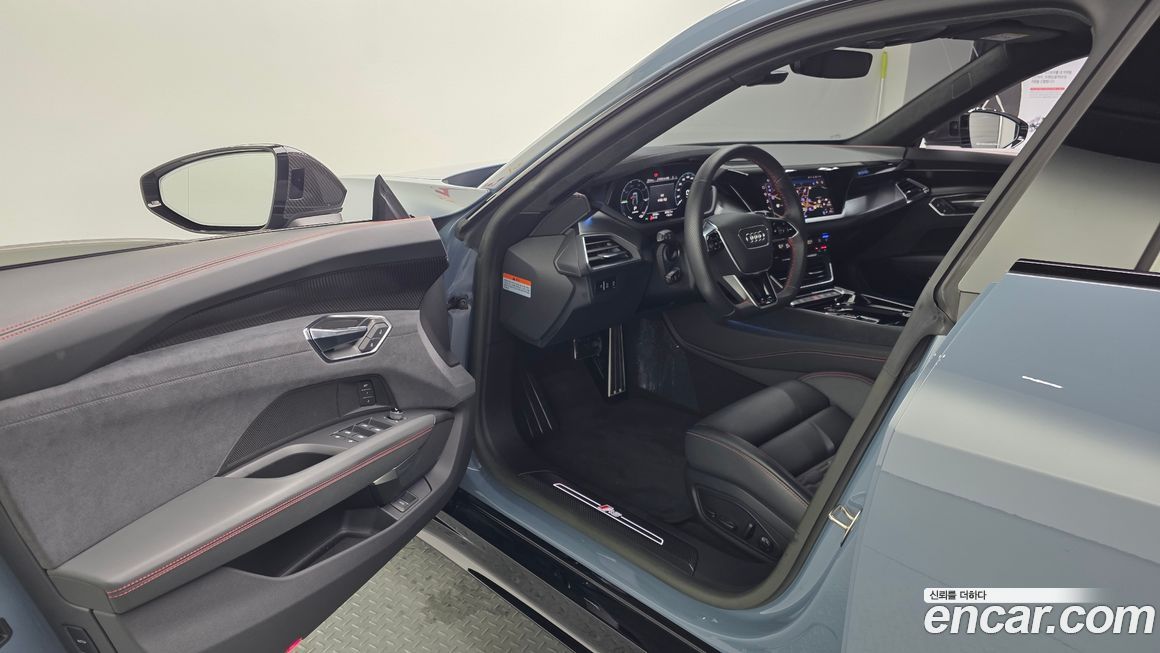 Audi RS e-tron GT 2023