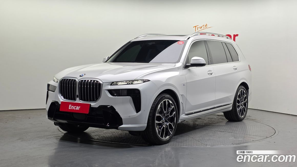 BMW X7 2025