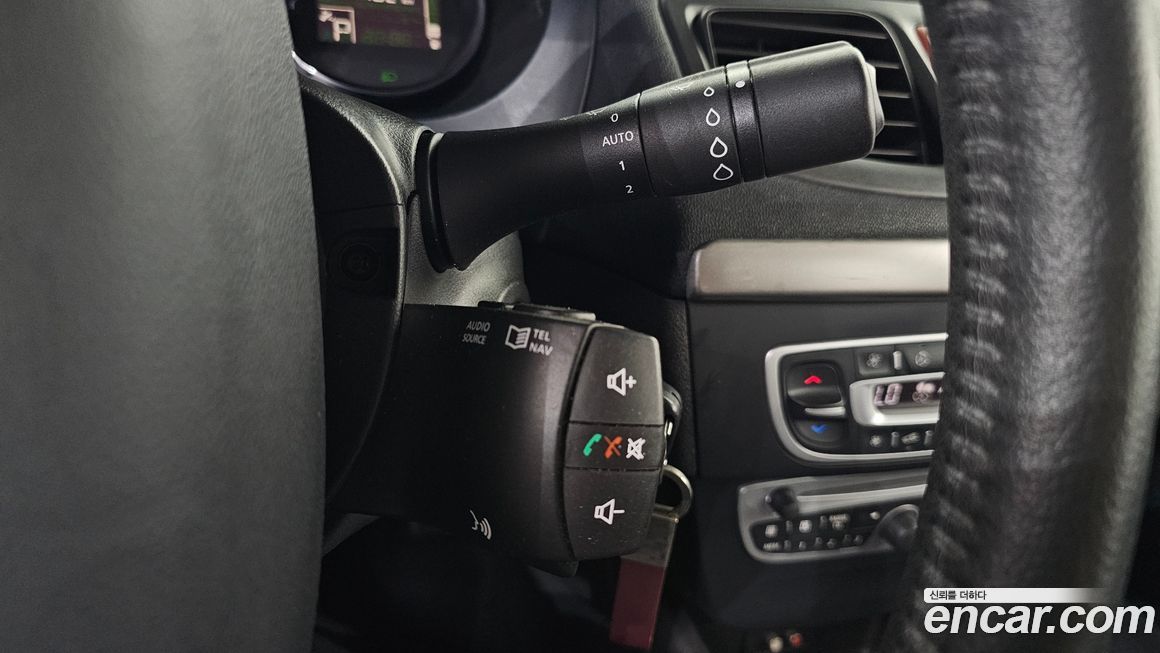 Renault-KoreaSamsung SM3 2010