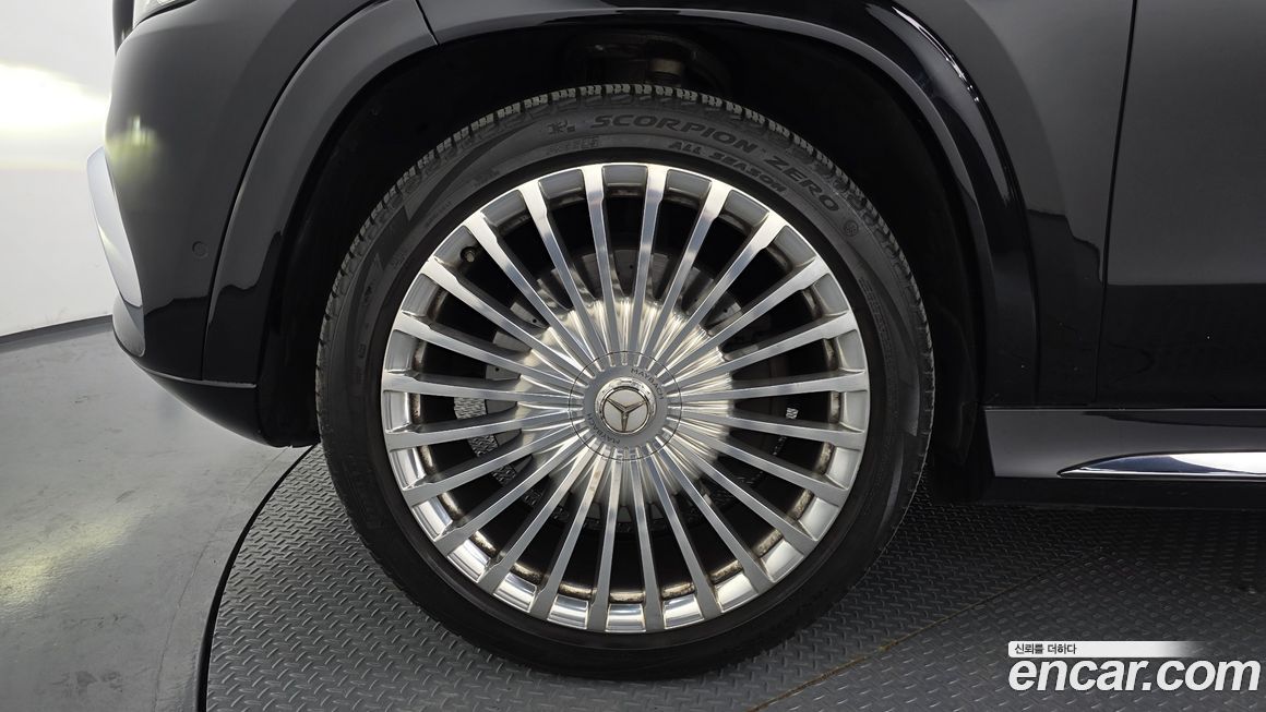 Mercedes-Benz GLS-Class 2021