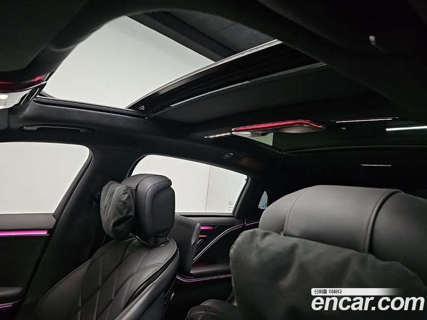 Mercedes-Benz S-Class 2023