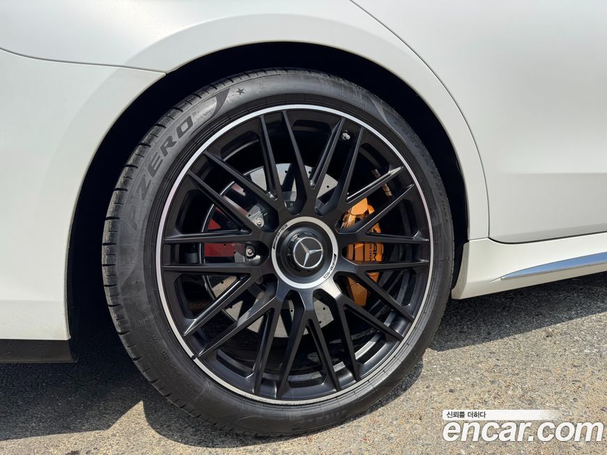 Mercedes-Benz S-Class 2024