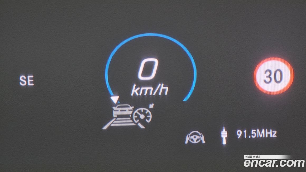 Mercedes-Benz GLS-Class 2023