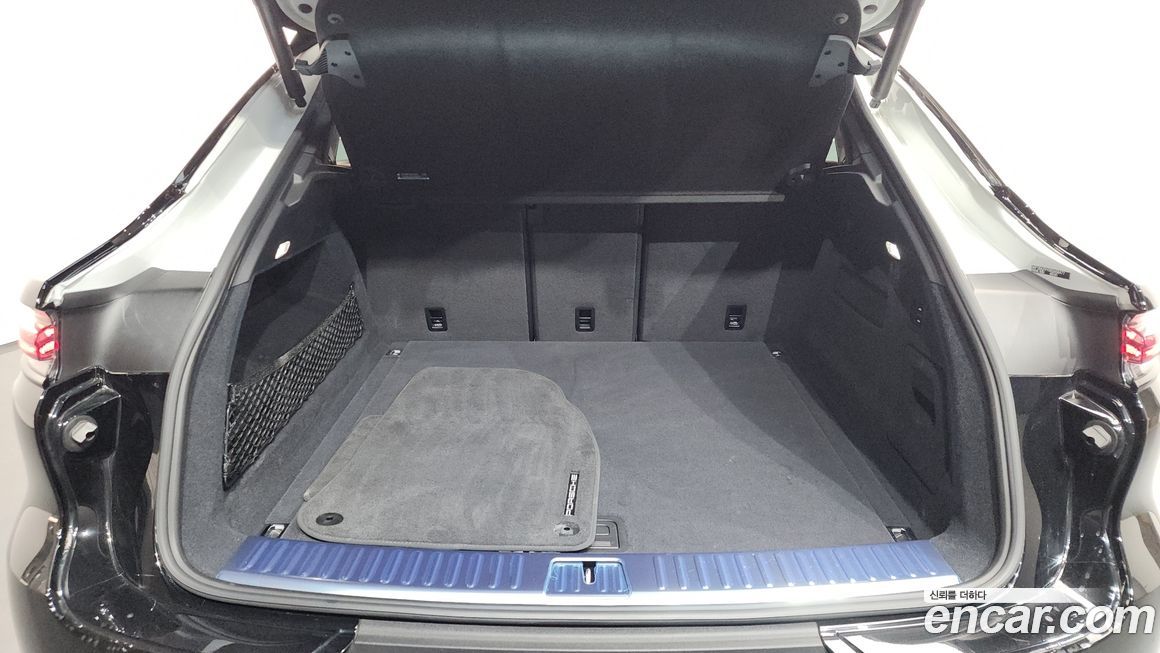 Porsche Cayenne 2024