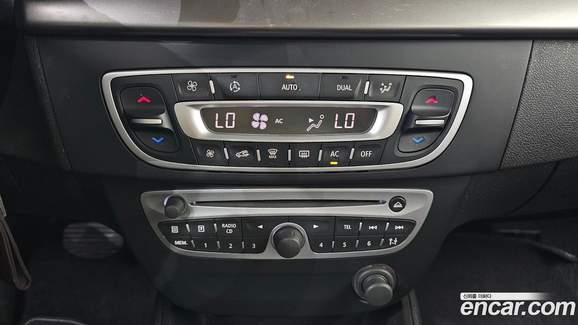 Renault-KoreaSamsung SM3 2010