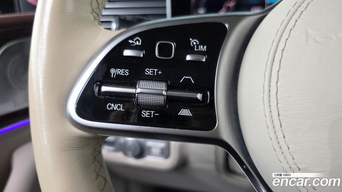 Mercedes-Benz GLS-Class 2021