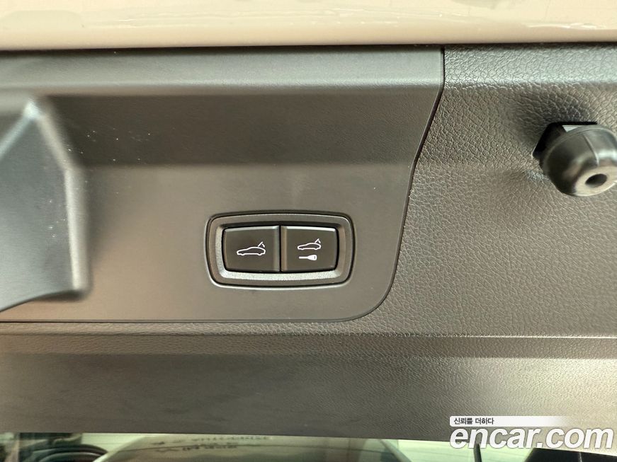 Porsche Panamera 2023