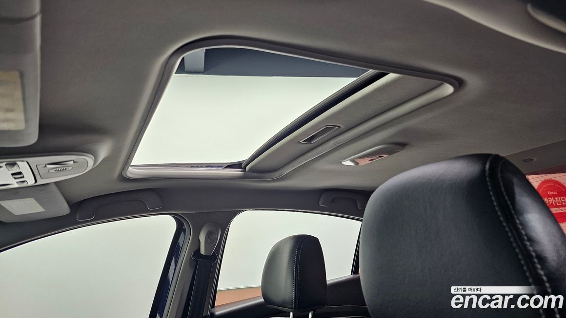 Renault-KoreaSamsung SM3 2010