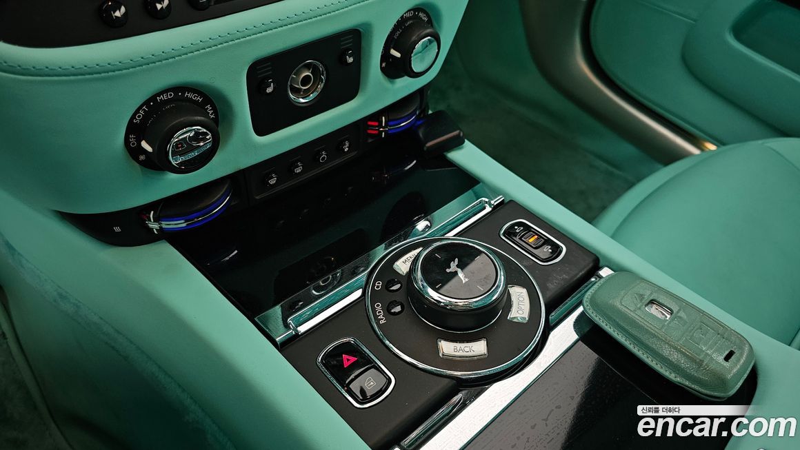 Rolls-Royce Wraith 2014