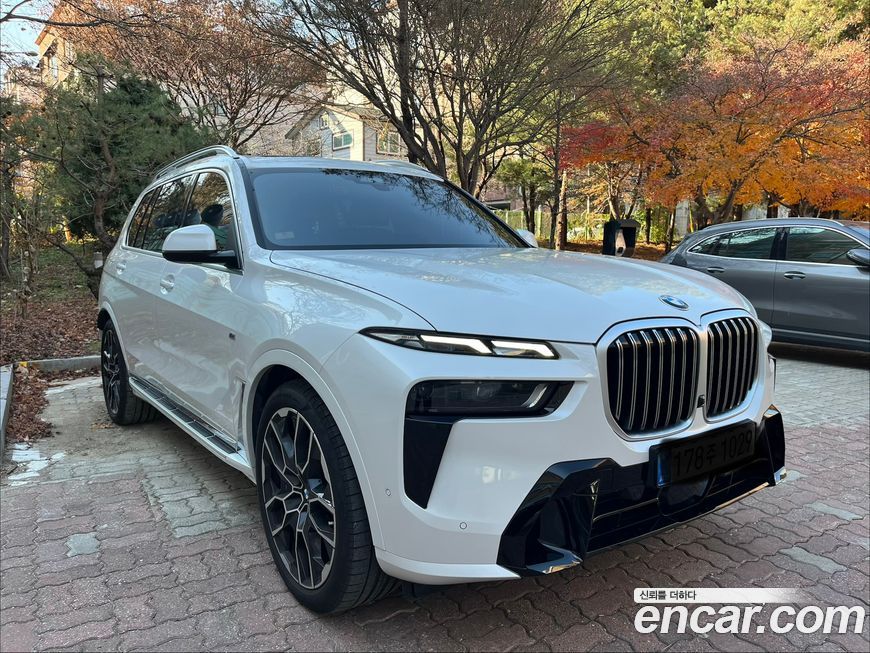 BMW X7 2025