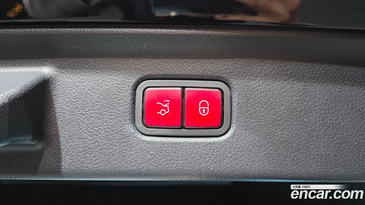 Mercedes-Benz S-Class 2023