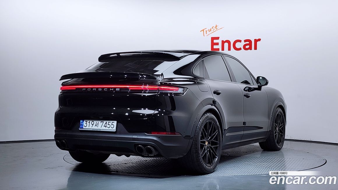 Porsche Cayenne 2024