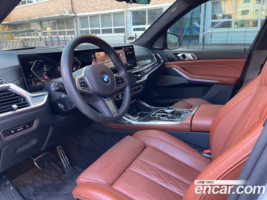 BMW X7 2025
