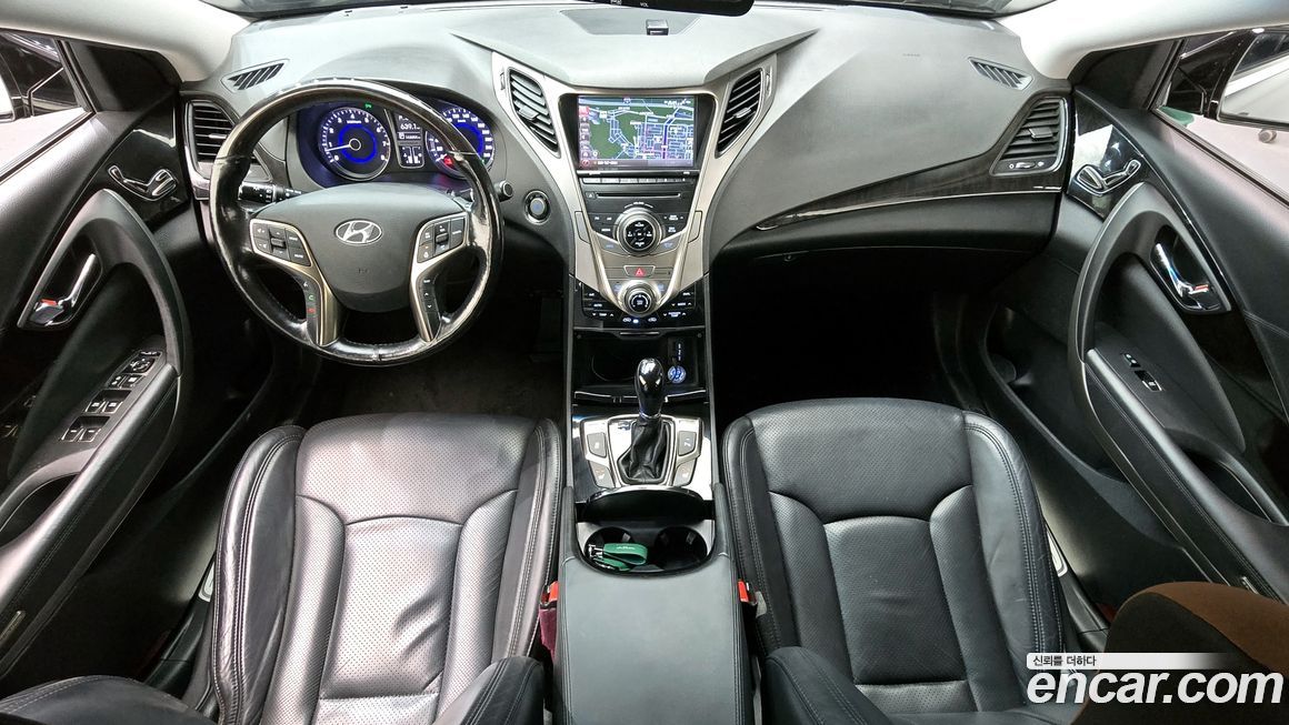 Hyundai Grandeur 2012