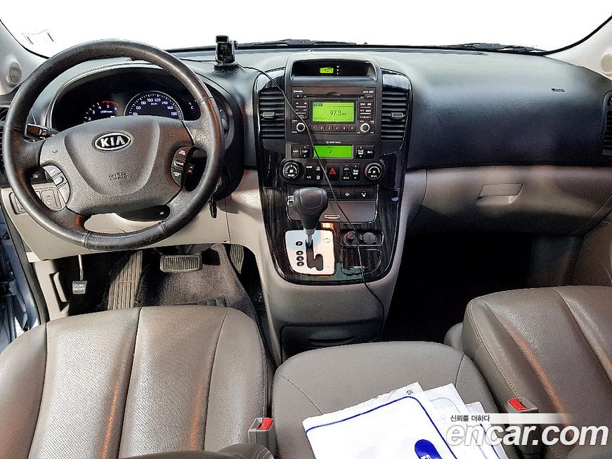 Kia Canival 2012