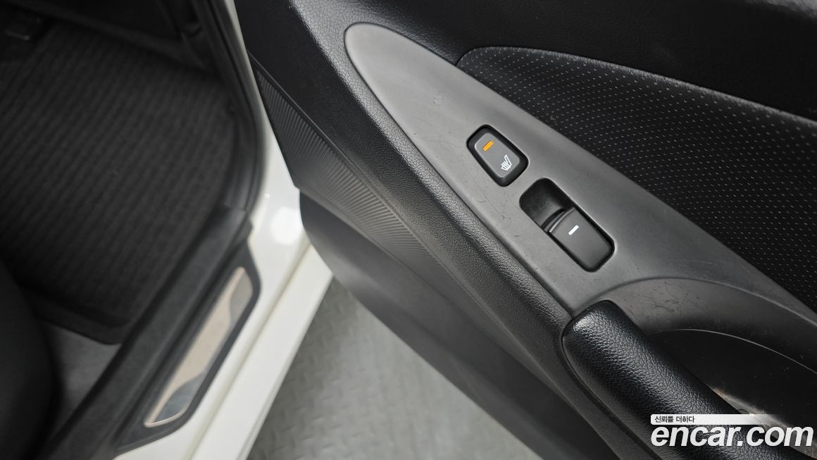 Hyundai Sonata 2010