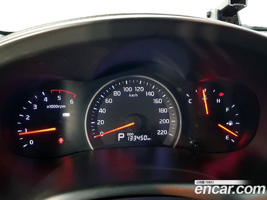 Kia Canival 2012