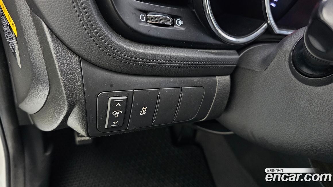 Kia K5 2011