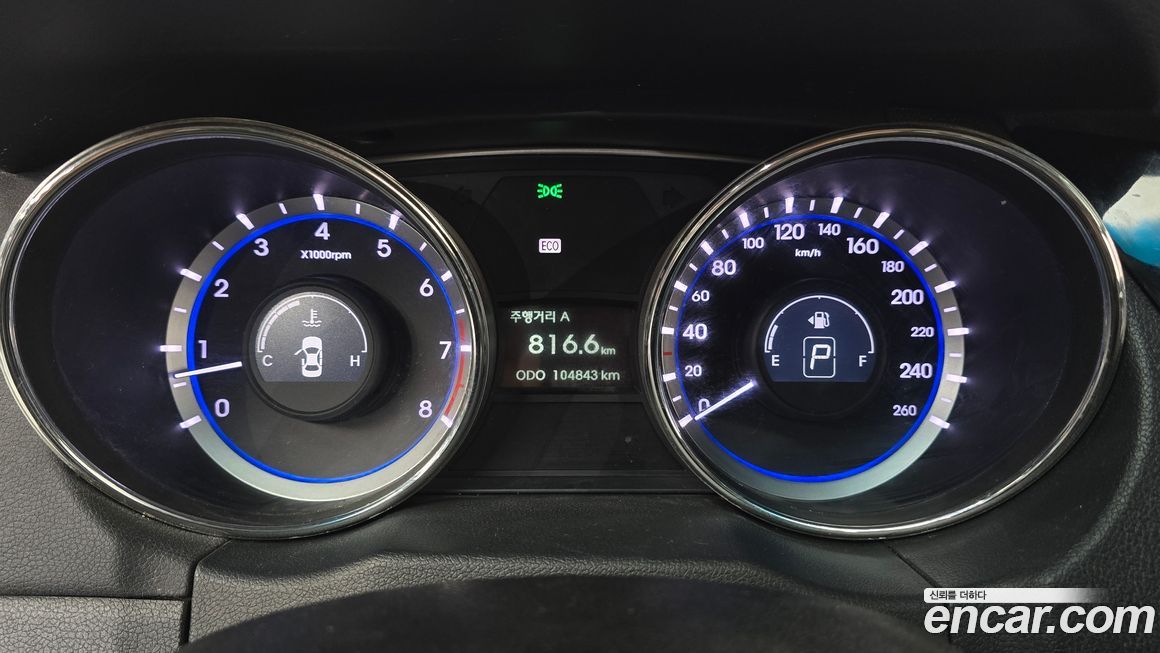 Hyundai Sonata 2010