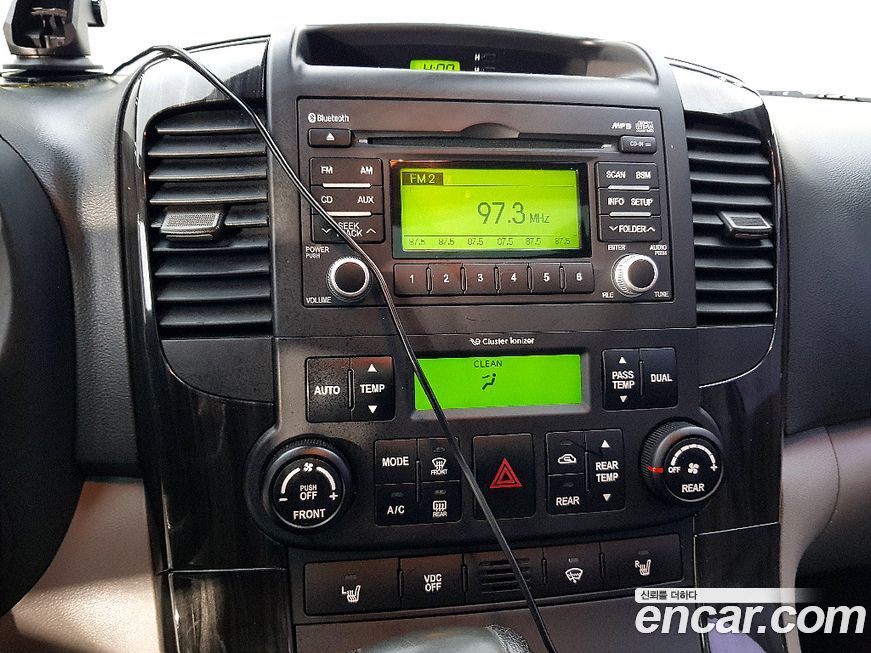 Kia Canival 2012