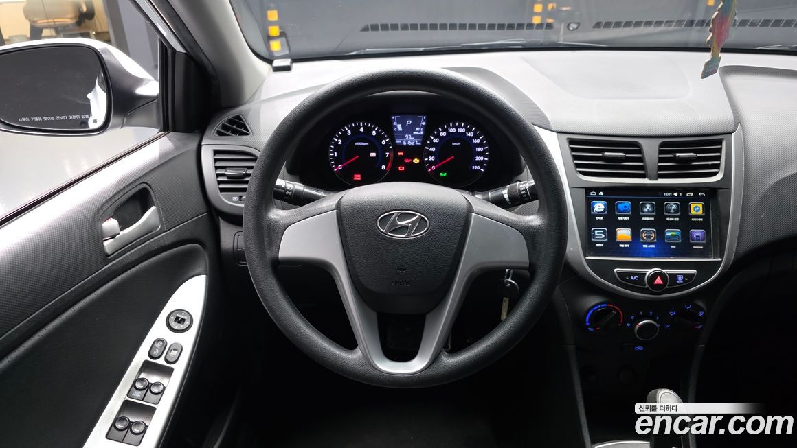 Hyundai Accent 2014