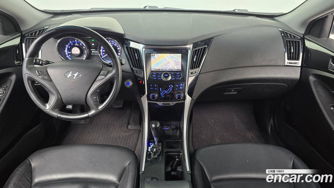 Hyundai Sonata 2010