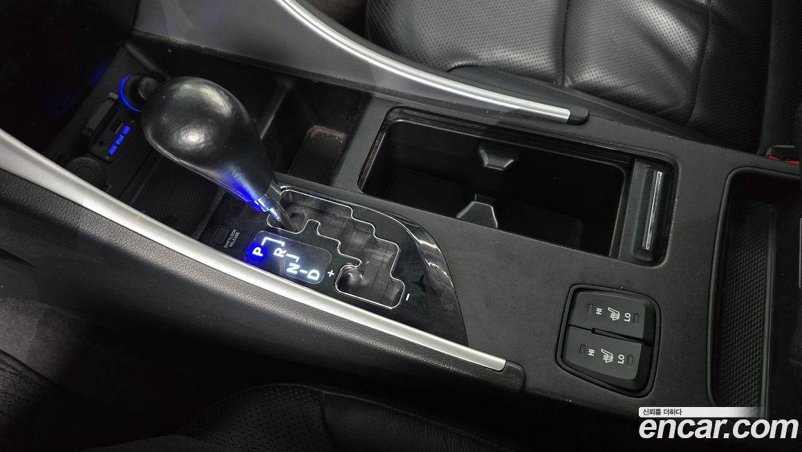 Hyundai Sonata 2010