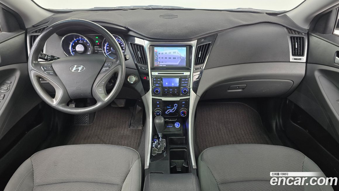 Hyundai Sonata 2011