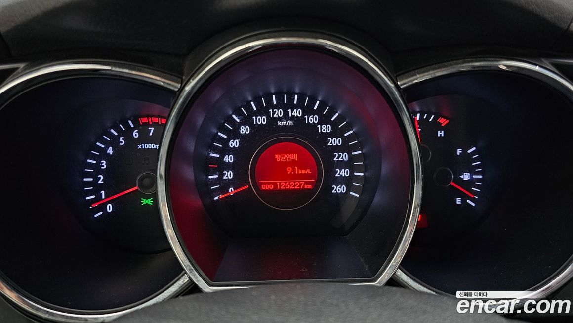 Kia K5 2011