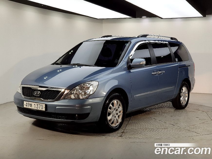 Kia Canival 2012