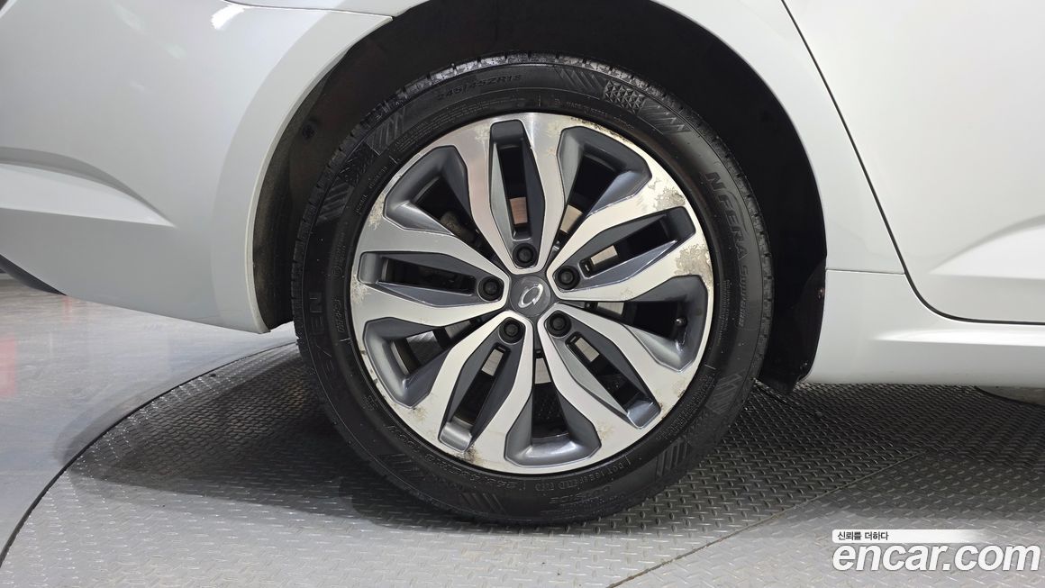 Renault-KoreaSamsung SM6 2016