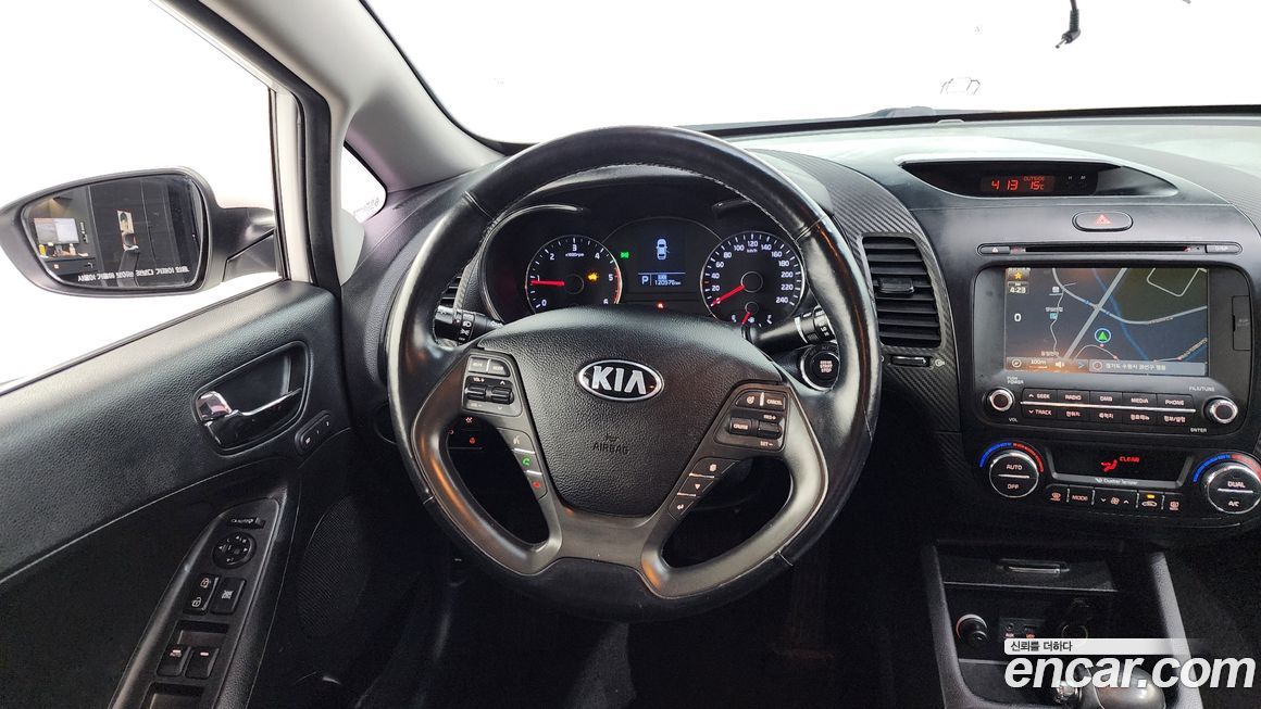 Kia K3 2014