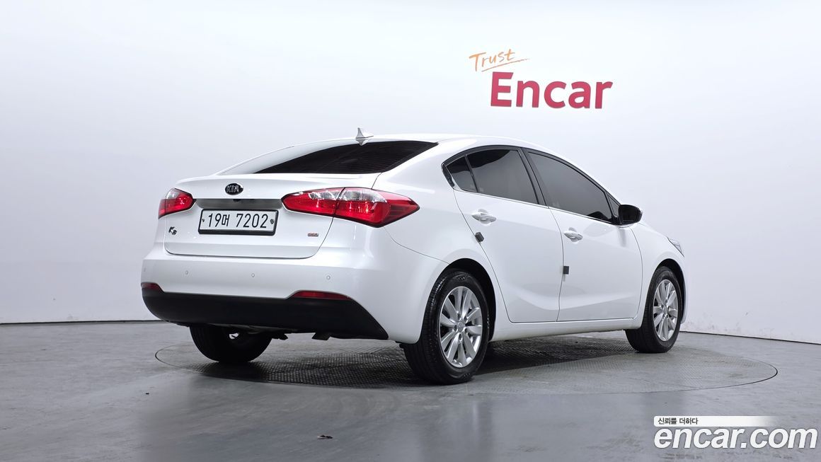 Kia K3 2013