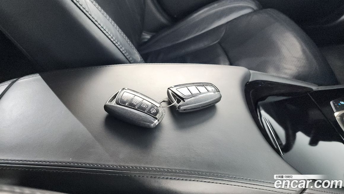 Hyundai Grandeur 2012